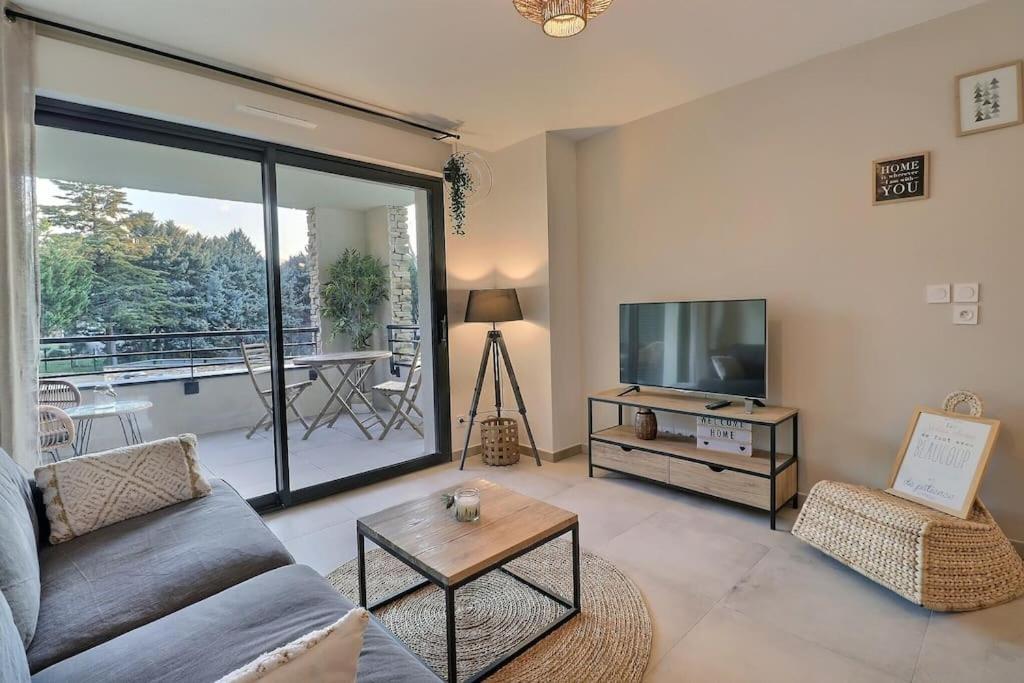 Appartement Moderne - Terrasse - Piscine - Parking Ventabren 외부 사진
